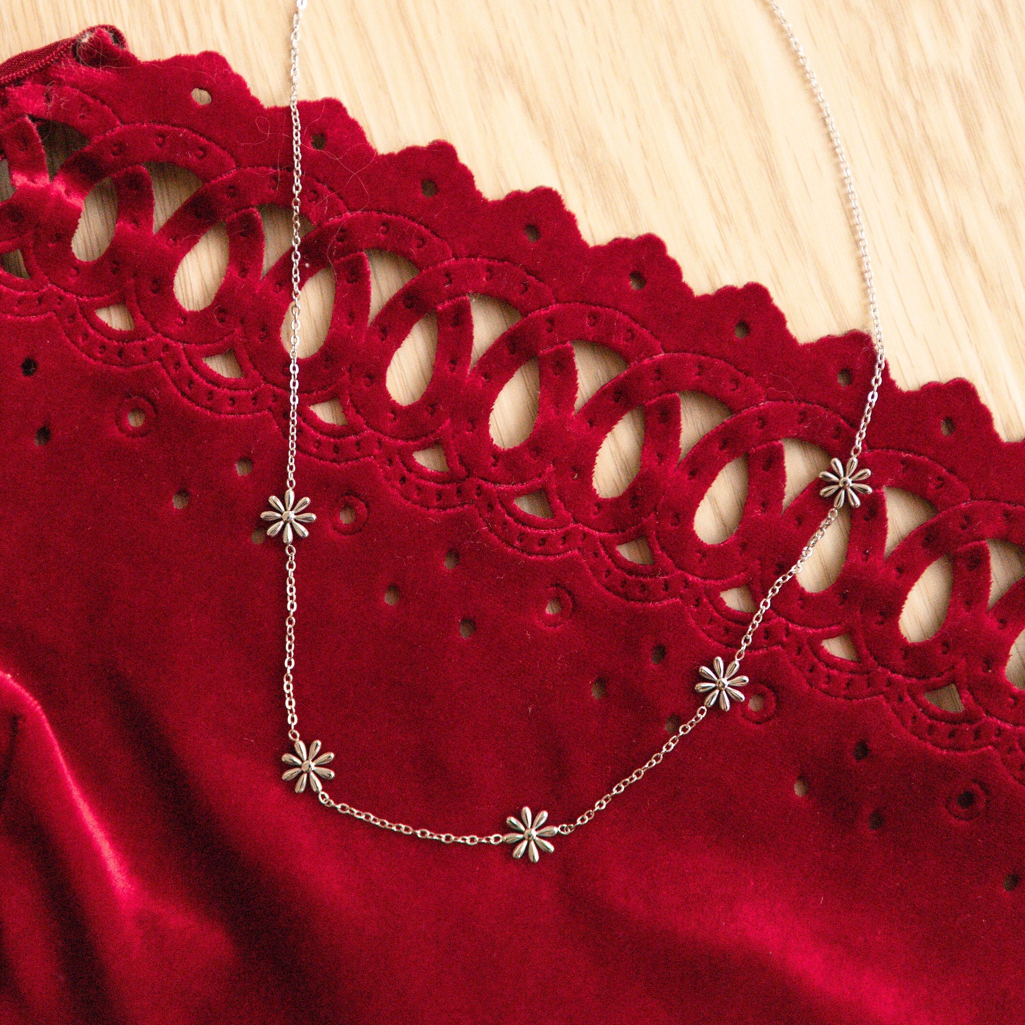 Anna Floral Necklace - Image 8
