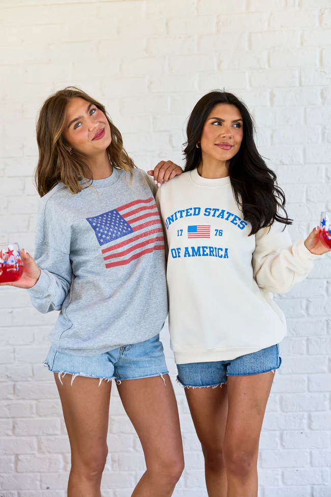 Classic USA Flag Cream Graphic Sweatshirt - Image 5