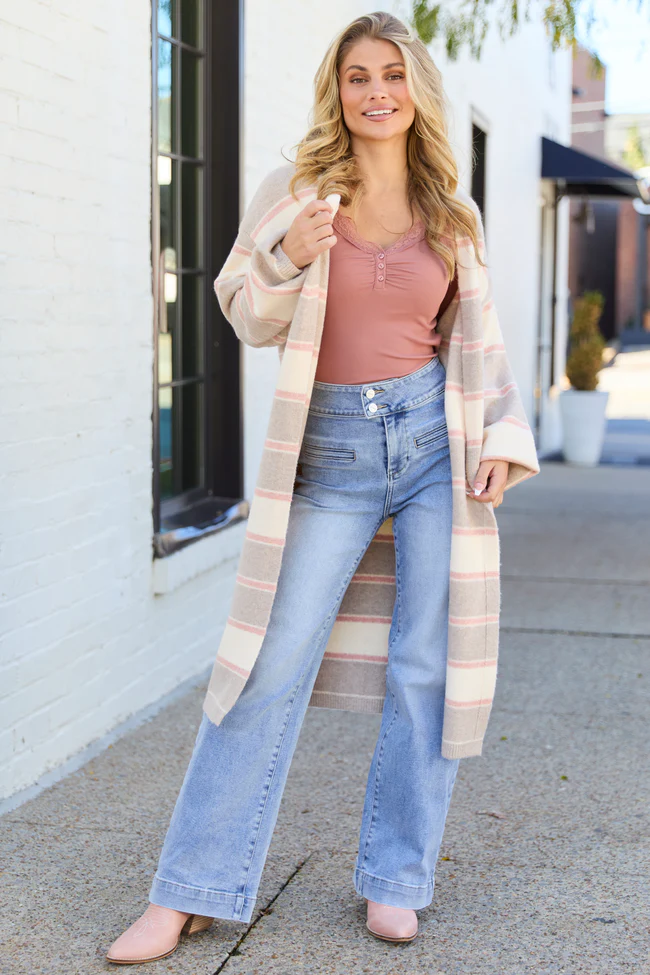 Denali High Waisted Straight Leg Jeans FINAL SALE - Image 2