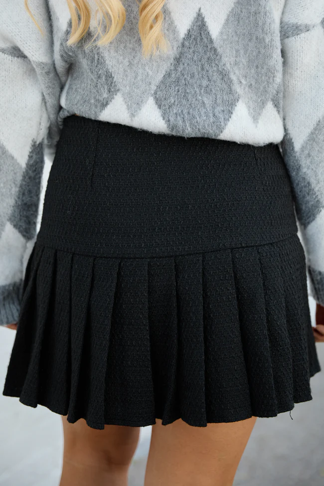 Emma Black Tweed Pleated Skort FINAL SALE - Image 4