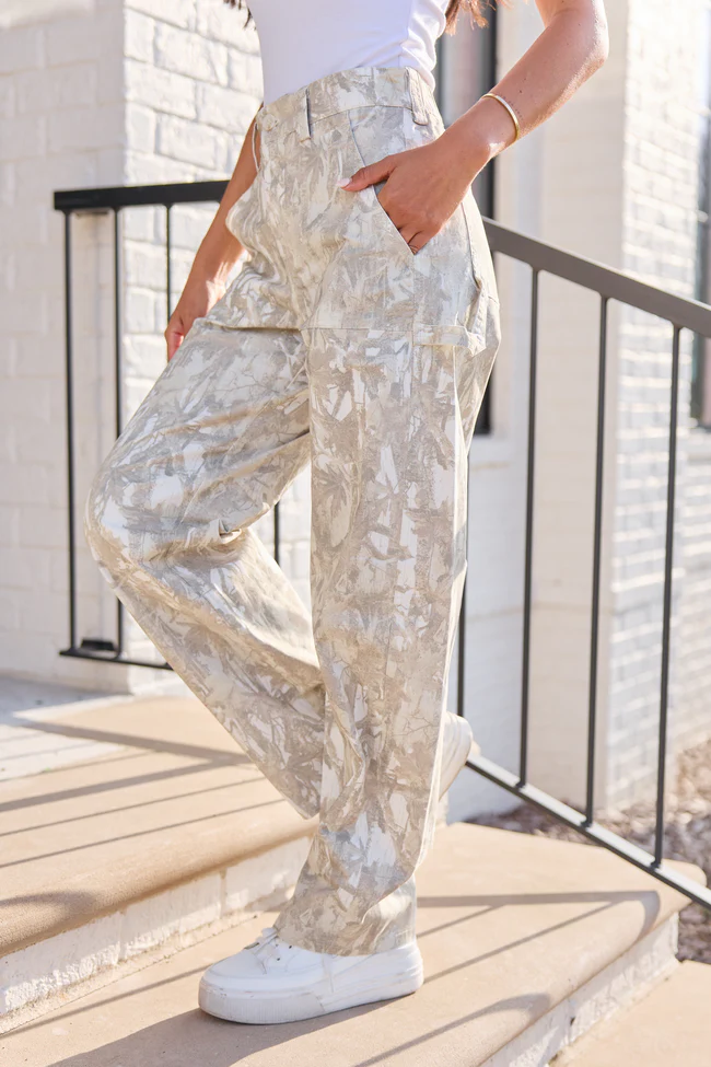 Joy Camo Utility Pants FINAL SALE - Image 3