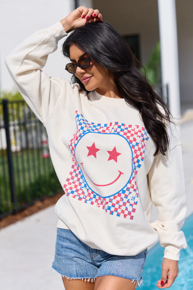 Multi Patriotic Smiley Checkered Cream Graphic Sweatshirt - Image 4