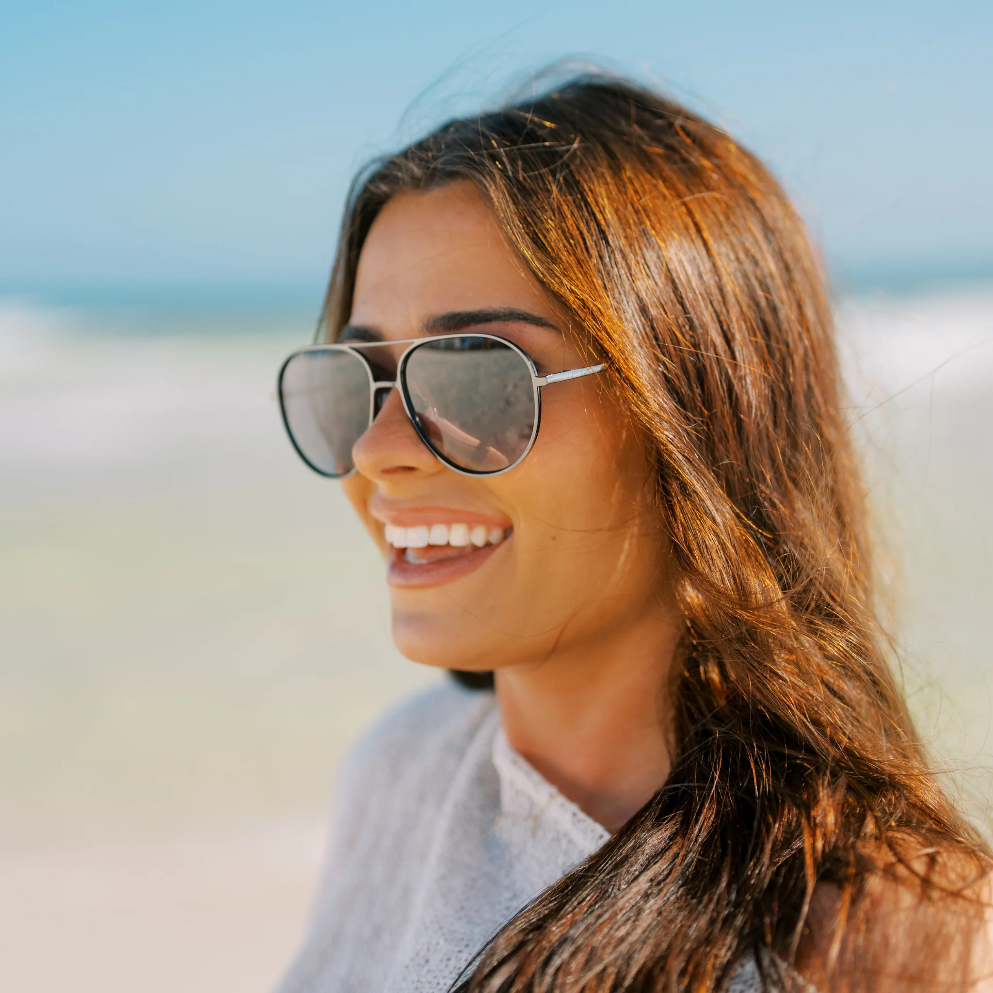 Ollie Smoke Sunglasses - Image 2