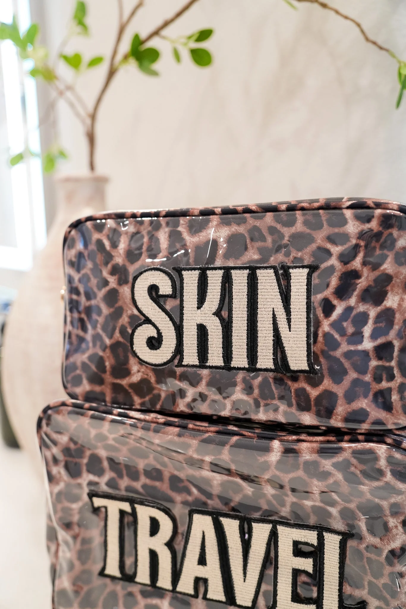 KenzKustomz Leopard Clear Coat XL Bag - Travel *PREORDER - Image 4
